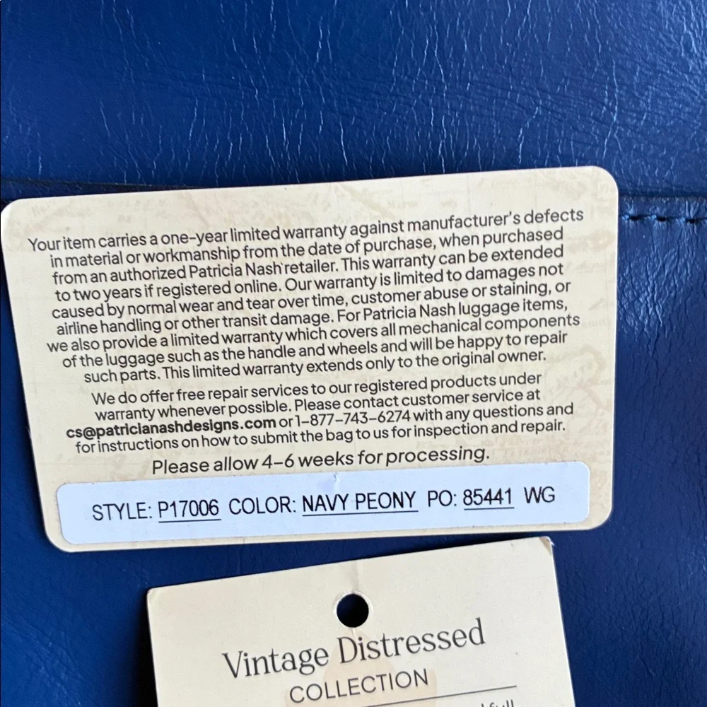 Patricia Nash lari in navy peony - Picture 11 of 16